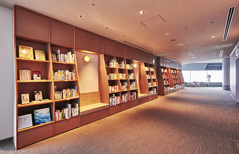 スカイガーデン：横浜・空の図書室